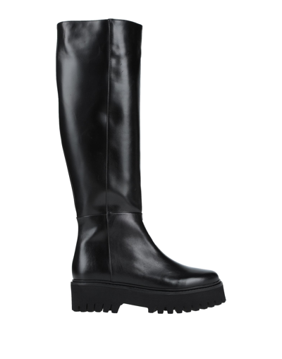 Dorothee Schumacher Knee Boots In Black