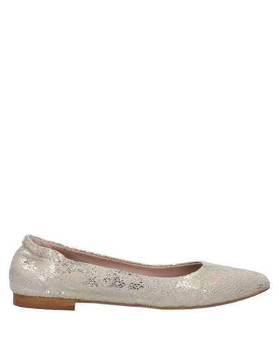 Oroscuro Ballet Flats In Grey