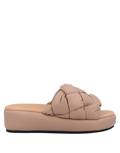 Strategia Sandals In Beige