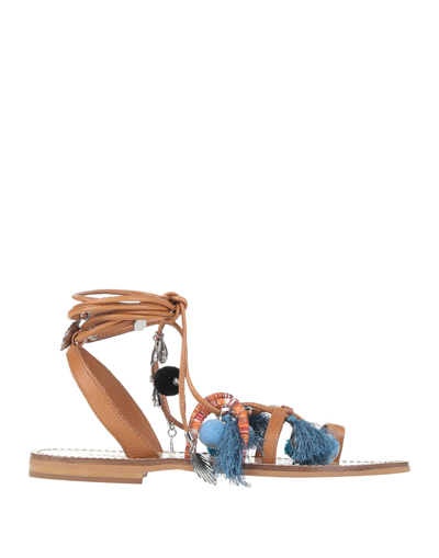 Twinset Toe Strap Sandals In Beige