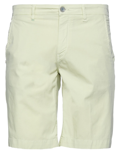 Re-hash Shorts & Bermuda Shorts In Light Yellow