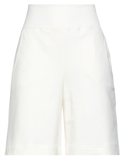 Alberta Ferretti Shorts & Bermuda Shorts In Ivory