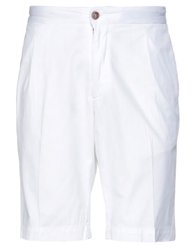 Devore Incipit Man Shorts & Bermuda Shorts White Size 40 Cotton, Elastane