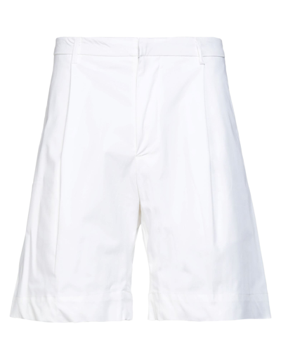 Yes London Man Shorts & Bermuda Shorts White Size 36 Cotton, Elastane