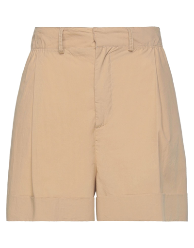 Jucca Woman Shorts & Bermuda Shorts Beige Size 10 Cotton