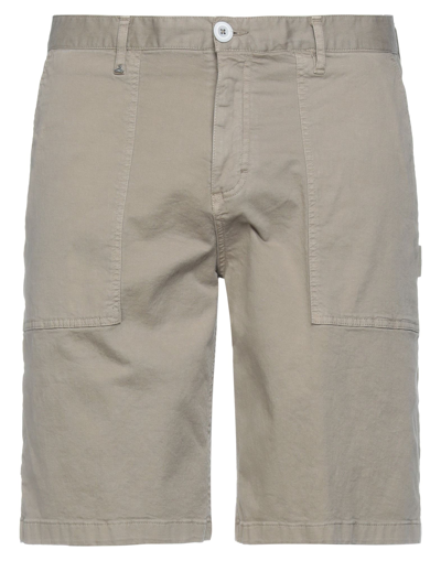 Berna Man Shorts & Bermuda Shorts Dove Grey Size 28 Cotton, Linen, Elastane
