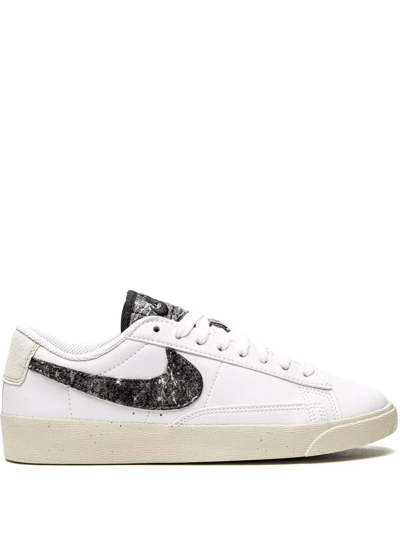 Nike Blazer Low Sneakers In White