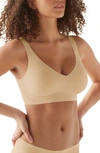 True & Co. True Body Boost V Neck Bra In Desert