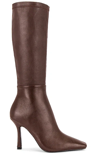 Raye Pia Boot In Chocolate