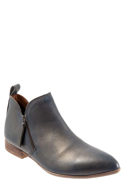 Bueno Vale Bootie In Navy Metallic