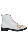 Tod's Ankle Boots In White