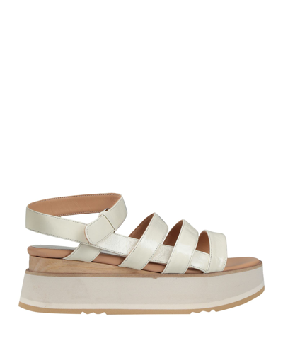 Paloma Barceló Sandals In Ivory