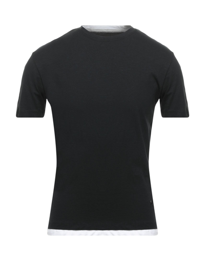 Hermitage T-shirts In Black