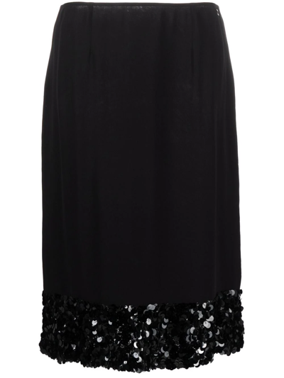 Pre-owned Chanel 2002 Sequin-embellished Hem Straight-cut Skirt In 黑色