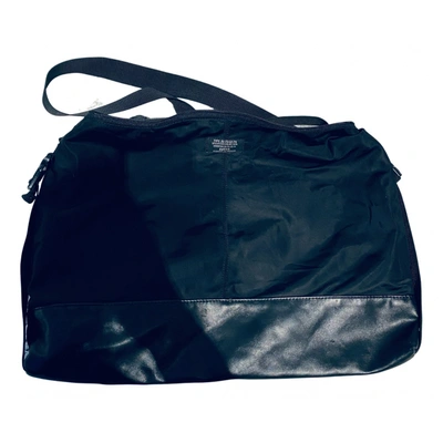 Pre-owned Zucca Cloth Handbag In Black