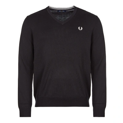 Fred Perry Classic V-neck Jumper In Black 102