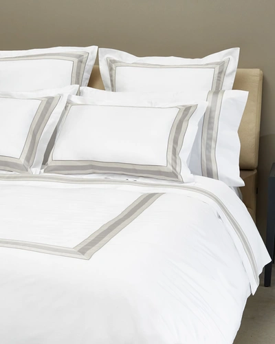 Signoria Firenze Dimora European Sham In White/silver Moon