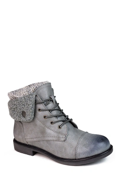 CLIFFS BY WHITE MOUNTAIN DUENA FAUX SHEARLING TRIMMED HIKING BOOT