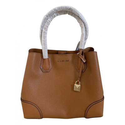 Pre-owned Michael Kors Mercer Leather Handbag In Brown