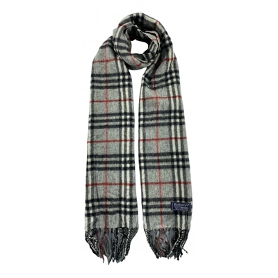 Pre-owned Burberry Wool Scarf In Grey
