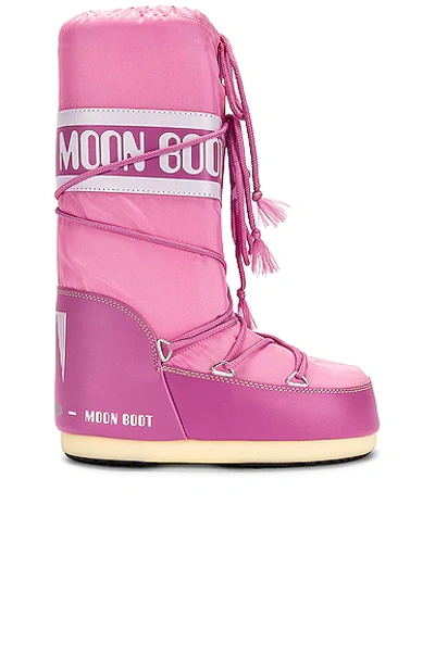 Moon Boot Nylon Boot In Pink