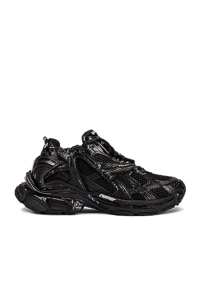 Balenciaga Runner 低帮运动鞋 In Black