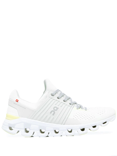On Cloudswift Low Top Sneakers In White