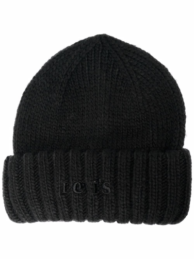 Levi's Embroidered Logo Chunky-knit Beanie In Black