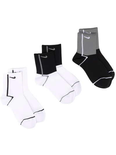 Nike 罗纹针织袜（三件装） In White
