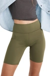 Madewell Mwl Form High Waist Biker Shorts In Kale