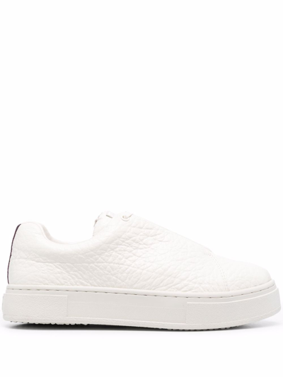 Eytys Doja Pebbled-leather Low-top Trainers In Tumbled White