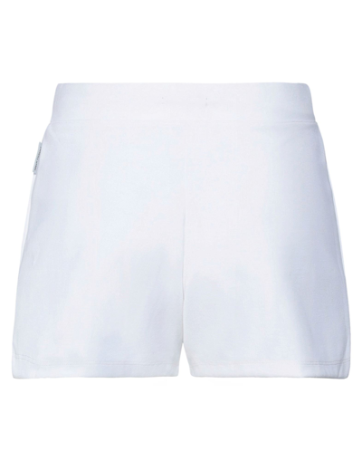 Armani Exchange Shorts & Bermuda Shorts In White