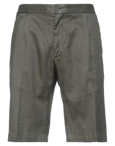 Devore Incipit Man Shorts & Bermuda Shorts Military Green Size 38 Linen, Cotton, Elastane