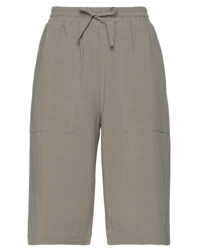 Roberto Collina Woman Shorts & Bermuda Shorts Military Green Size S Viscose, Linen In Green