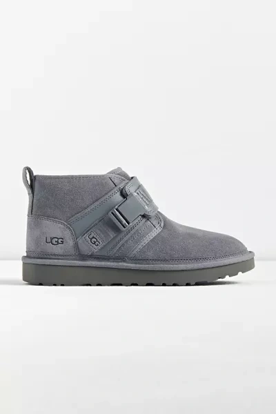 Ugg Neumel Snapback Chukka Boot In Grey