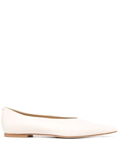 Aeyde 10mm Kirsten Leather Ballerinas In Creamy