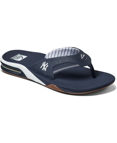 Reef Men's Navy New York Yankees Fanning Bottle Opener Sandals