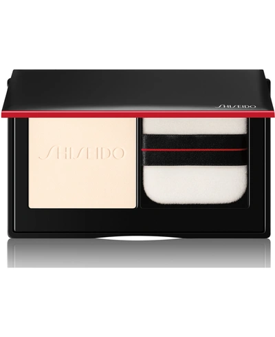Shiseido Synchro Skin Invisible Silk Pressed Powder In Translucent Matte