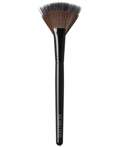 LAURA MERCIER FAN POWDER BRUSH