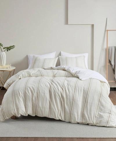 Clean Spaces Closeout!  Hollis King/california King 3 Piece Yarn Dyed Oversized Duvet Cover Set Beddi In Taupe/ivory