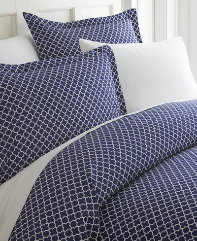 Ienjoy Home Elegant Designs Patterned Duvet Cover Set By The Home Collection, King/cal King In Navy Quatrefoil