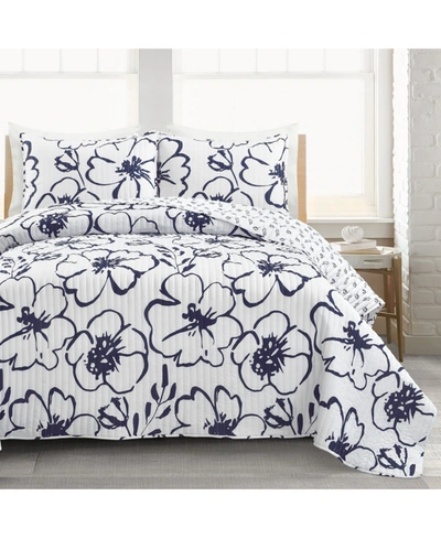 Lush Decor Scandinavian Floral 3 Piece Quilt Set, King In Navy,white