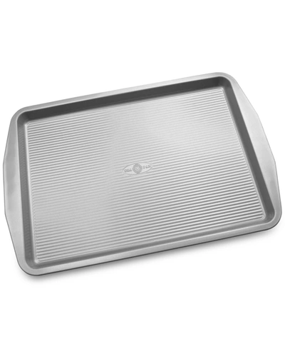 Usa Pan American Bakeware Classics Half-sheet Baking Pan In Silver