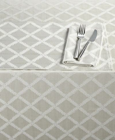 Lenox Laurel Leaf 70" X 144" Tablecloth In Platinum