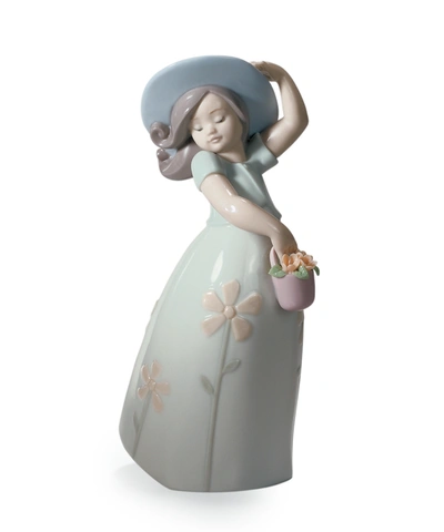 Lladrò Collectible Figurine, Little Daisy