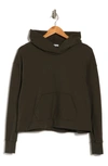 James Perse Relaxed Cropped Hoodie In Hunter