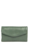 Hobo Lacy Leather Wallet In Bottle Green