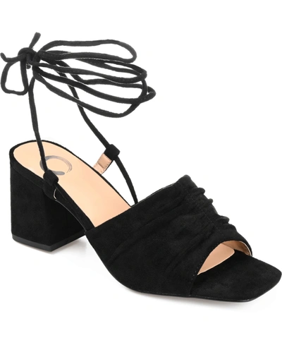 Journee Collection Collection Women's Felisity Pump In Black