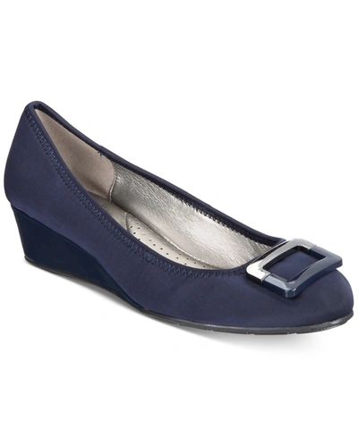 Bandolino Women's Tad Wedge Pumps Women's Shoes In Navy