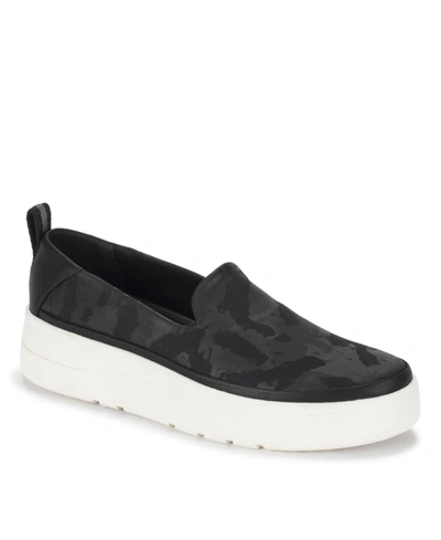 Baretraps Women's Nevin Slip-on Sneaker In Black Camo